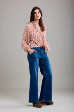 Load image into Gallery viewer, Roxy Stonewash Patch Pocket Stretch Wide Leg