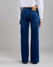 Load image into Gallery viewer, Roxy Indigo Pocket Stretch Wide Leg