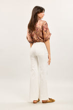 Load image into Gallery viewer, Glenda Front Pocket Stretch Wide Leg Off White