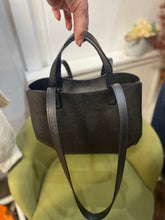 Load image into Gallery viewer, Arabella Leather Tote Bag Black