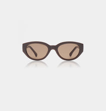 Load image into Gallery viewer, Winnie Chocolate Sunglasses by A. Kjærbede