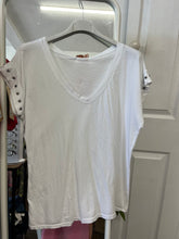 Load image into Gallery viewer, V Neck Star Stud T-Shirt White
