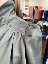 Load image into Gallery viewer, Balloon Jacket Khaki
