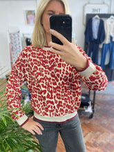 Load image into Gallery viewer, Bolt Leopard Sweat Red/Camel Leopard
