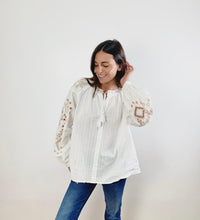 Load image into Gallery viewer, Fleur Cutwork Blouse White/Beige
