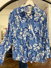 Load image into Gallery viewer, Marina Printed Shirt Blue/White
