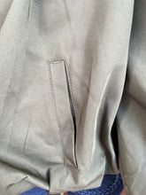 Load image into Gallery viewer, Balloon Jacket Khaki
