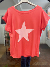 Load image into Gallery viewer, Star T-Shirt Coral
