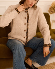 Load image into Gallery viewer, lian Cardigan Taupe
