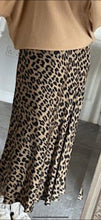 Load image into Gallery viewer, Kat Bias Cut Satin Leopard Skirt Camel
