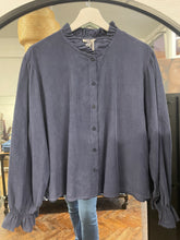 Load image into Gallery viewer, Octavia Corduroy Shirt Navy
