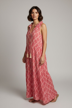 Load image into Gallery viewer, Cassy Sleeveless Tiered Dress Red Leaf Print
