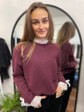 Load image into Gallery viewer, Filomena Lace Collar &amp; Cuff Jumper Bordeaux
