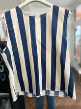 Load image into Gallery viewer, Wide Stripe Top Navy
