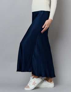 Sable Slinky Skirt Navy