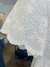 Load image into Gallery viewer, Isidore Embroidered Blouse White
