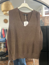 Load image into Gallery viewer, Billy Tank Top Chocolate
