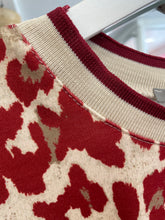 Load image into Gallery viewer, Bolt Leopard Sweat Red/Camel Leopard
