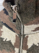 Load image into Gallery viewer, Camouflage Print Zip Cardigan
