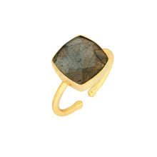 Load image into Gallery viewer, Darcy Ring Labradorite
