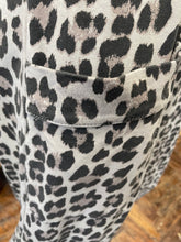 Load image into Gallery viewer, Leona Leopard Jogger Beige
