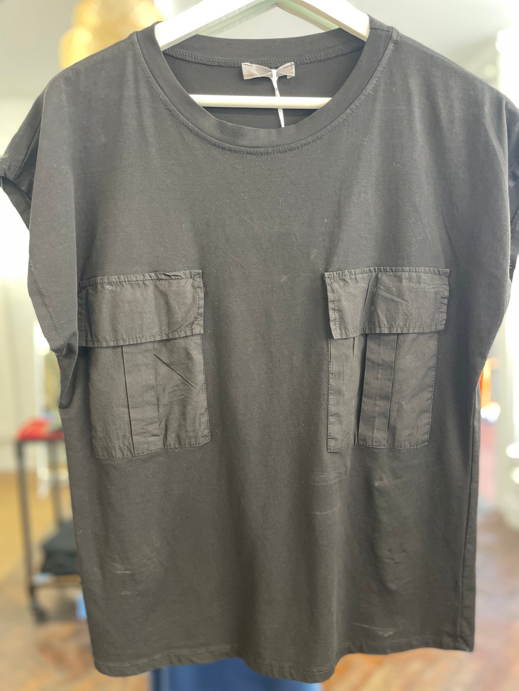 Two Pocket T-Shirt Black