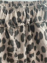 Load image into Gallery viewer, Leopard Cotton Barrel Leg Trouser Taupe
