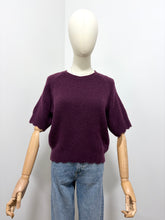 Load image into Gallery viewer, Maris Scalloped Edge Short Sleeve Jumper Aubergine
