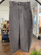 Load image into Gallery viewer, Brielle Stretch Barrel Leg Trouser Grey
