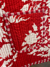 Load image into Gallery viewer, Tara Cotton Quilted Jacket Red Tree
