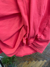 Load image into Gallery viewer, Twist Front T-Shirt Strawberry
