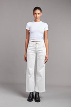 Load image into Gallery viewer, Gloria Patch Pocket Stretch Wide Leg White
