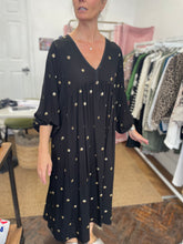 Load image into Gallery viewer, Elise Sparkle Smock Dress Black
