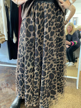 Load image into Gallery viewer, Smudge Tulle Skirt Leopard
