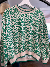 Load image into Gallery viewer, Bolt Leopard Sweat Green
