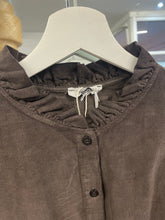 Load image into Gallery viewer, Octavia Corduroy Shirt Chocolate
