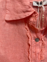 Load image into Gallery viewer, Sara Short Sleeve Linen Collared Shirt Coral
