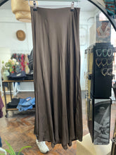 Load image into Gallery viewer, Silky Sue Skirt Chocolate
