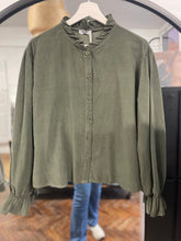 Load image into Gallery viewer, Octavia Corduroy Shirt Khaki
