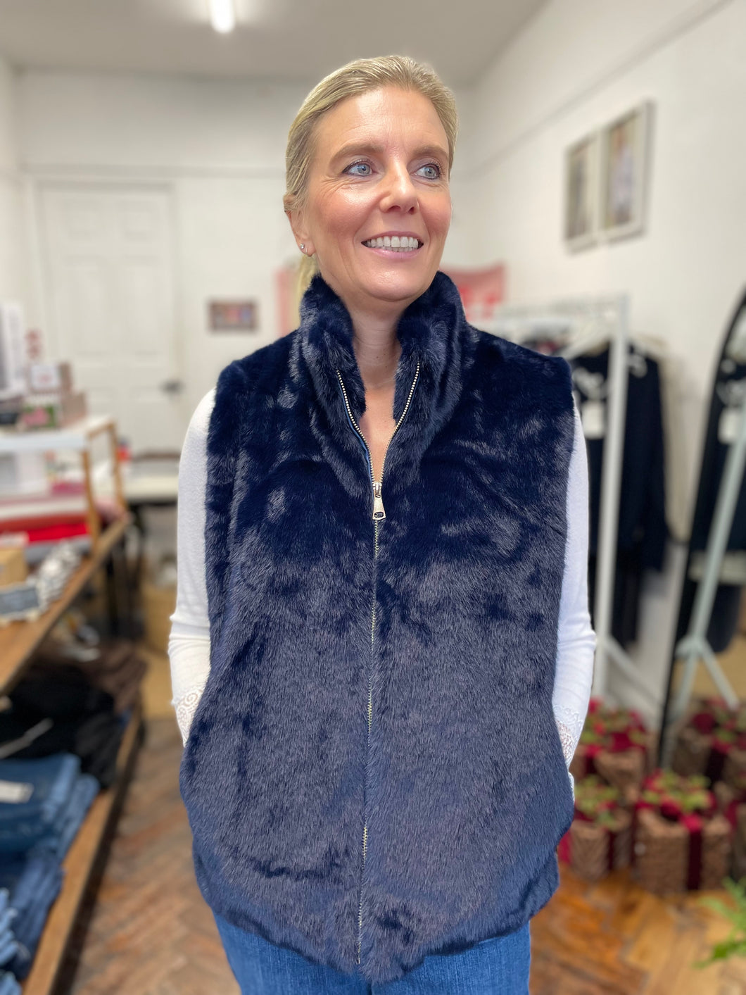Loxy Faux Fur Gilet - Navy