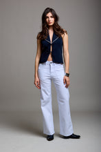Load image into Gallery viewer, Gloria Patch Pocket Stretch Wide Leg Denim White
