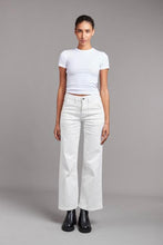 Load image into Gallery viewer, Gloria Patch Pocket Stretch Wide Leg White
