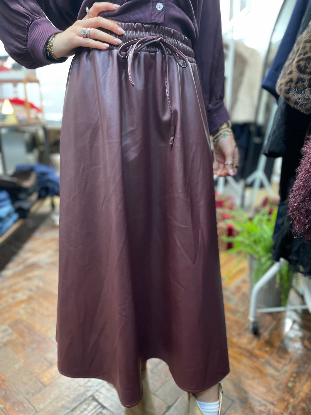 Pippa Faux Leather Skirt Wine