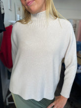 Load image into Gallery viewer, Tammy Ribbed Turtle Neck Jumper Cream
