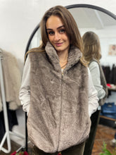 Load image into Gallery viewer, Loxy Faux Mink Fur Gilet - Taupe
