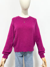 Load image into Gallery viewer, Mira Scalloped Edge Long Sleeve Jumper Raspberry
