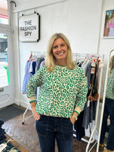 Load image into Gallery viewer, Bolt Leopard Sweat Green
