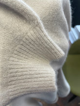 Load image into Gallery viewer, Perry Pocket Cardigan Beige
