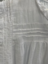 Load image into Gallery viewer, Iris Pintuck Voile Top White
