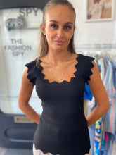 Load image into Gallery viewer, Kiki Knitted Vest Black
